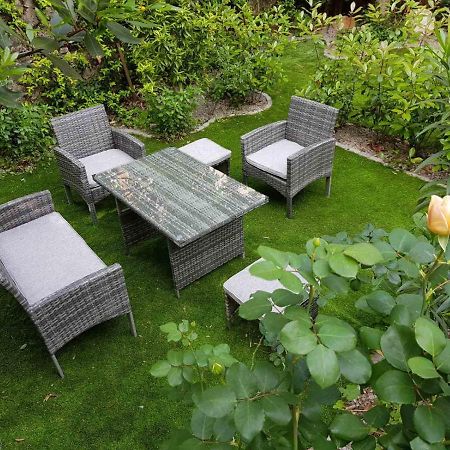 Apartmani Rosa I Linda Rijeka Eksteriør billede